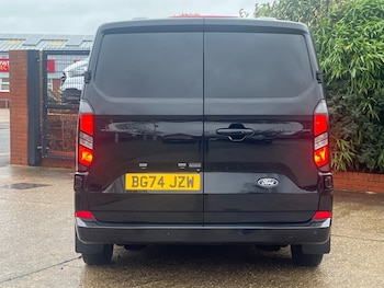 Used Ford Transit Custom 2024 for sale - 76649988: Photo