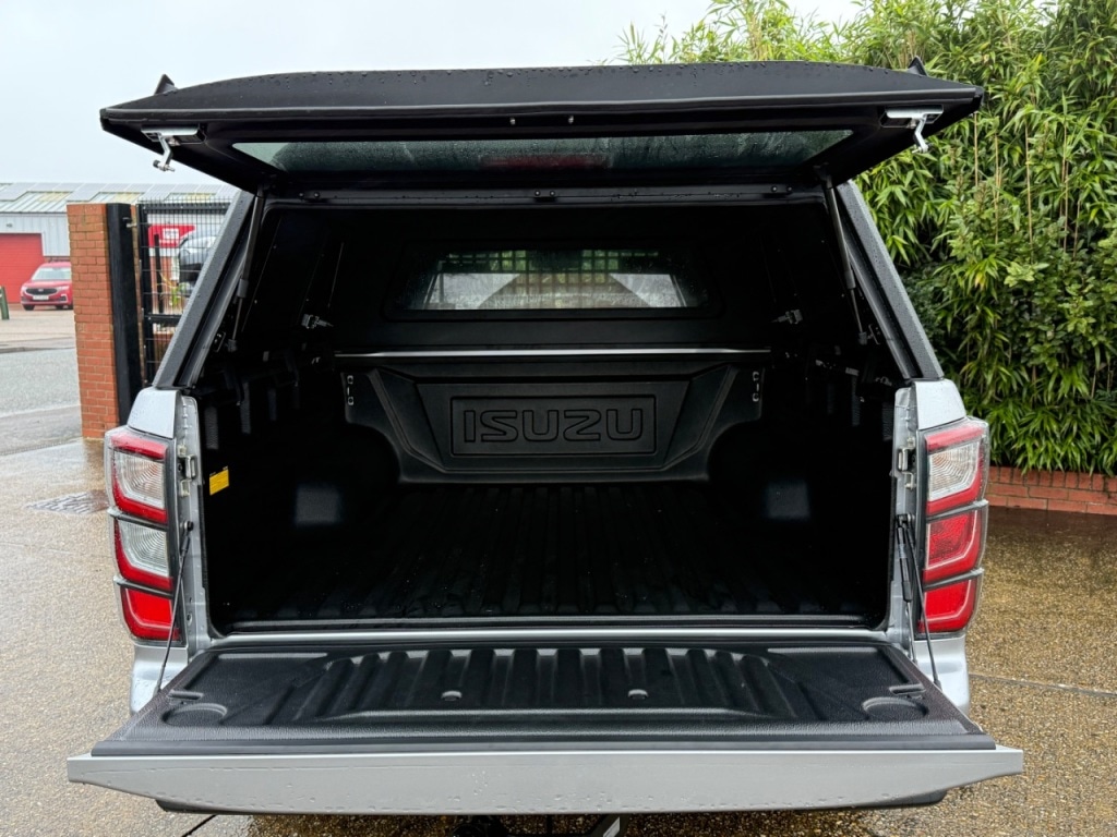 Used Isuzu D-Max 2025 for sale - 77541840: Photo 8