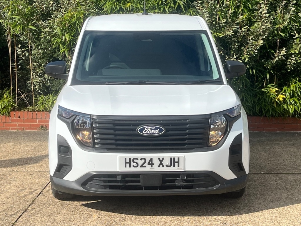 Used Ford Transit Courier 2024 for sale - 76092359: Photo 2