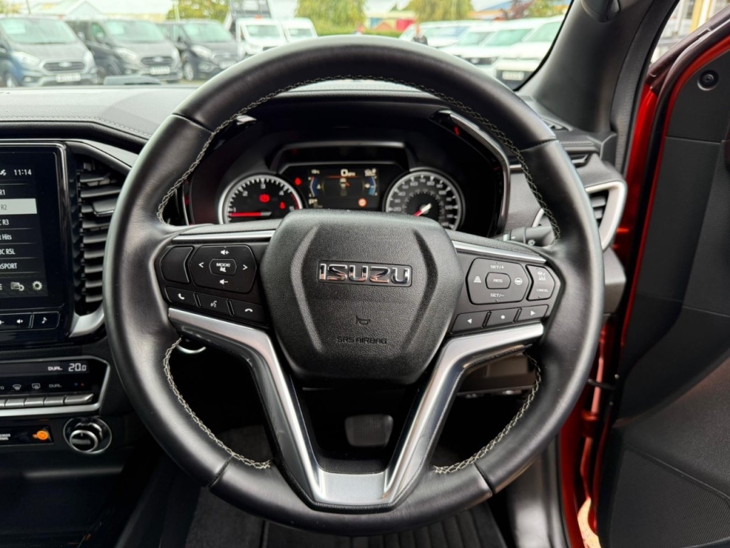 Used Isuzu D-Max 2024 for sale - 77064410: Photo 11