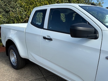 Used Isuzu D-Max 2026 for sale - 79456999: Photo