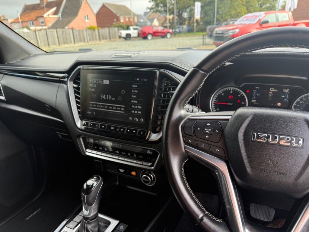 Used Isuzu D-Max 2024 for sale - 76266370: Photo 7