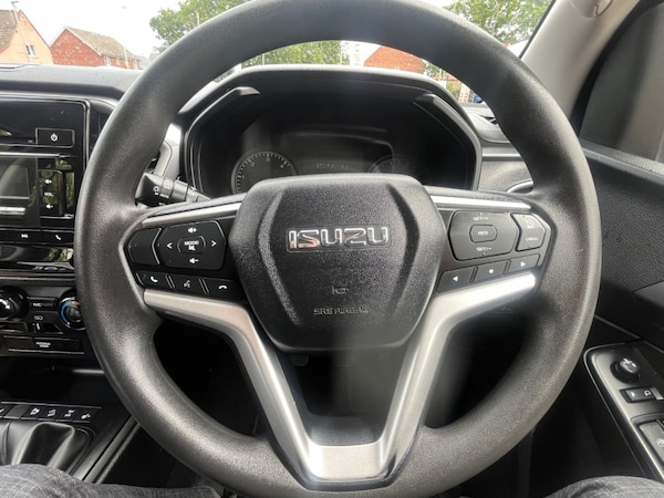 Used Isuzu D-Max 2021 for sale - 75182056: Photo 11