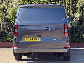 Used Ford Transit Custom 2024 for sale - 78106067: Photo