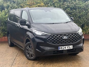 Ford Tourneo Custom feature image