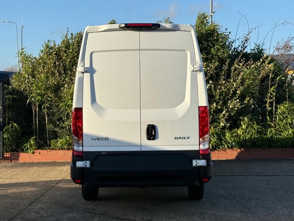 Used Iveco Daily for sale - 76904814: Photo 4