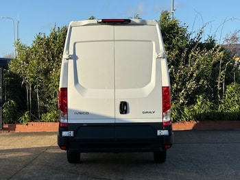 Used Iveco Daily undefined for sale - 76904814: Photo