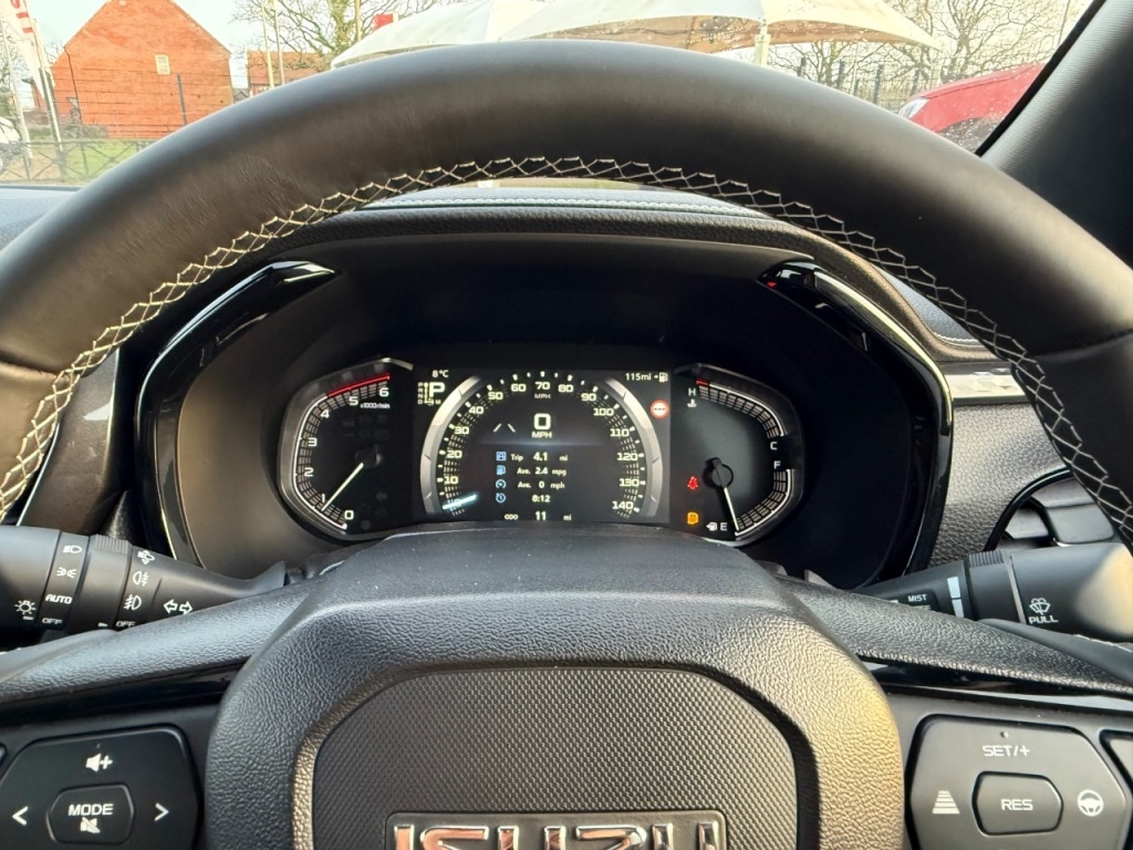 Used Isuzu D-Max 2025 for sale - 77355014: Photo 5