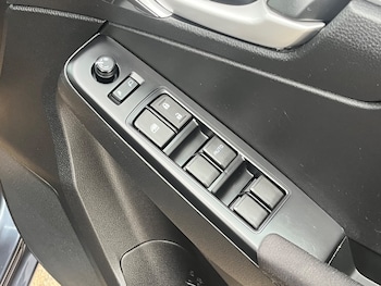 Used Isuzu D-Max 2023 for sale - 77666091: Photo