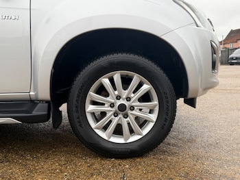 Used Isuzu D-Max 2020 for sale - 76719127: Photo