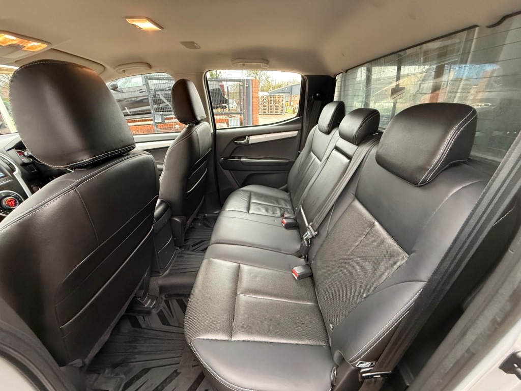 Used Isuzu D-Max 2020 for sale - 76719127: Photo 8