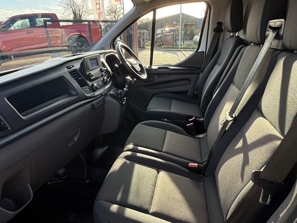 Used Ford Transit Custom 2023 for sale - 76616932: Photo 8