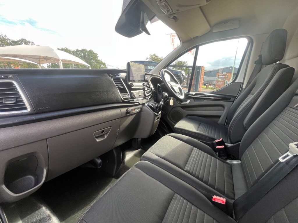 Used Ford Transit Custom 2023 for sale - 74745959: Photo 6