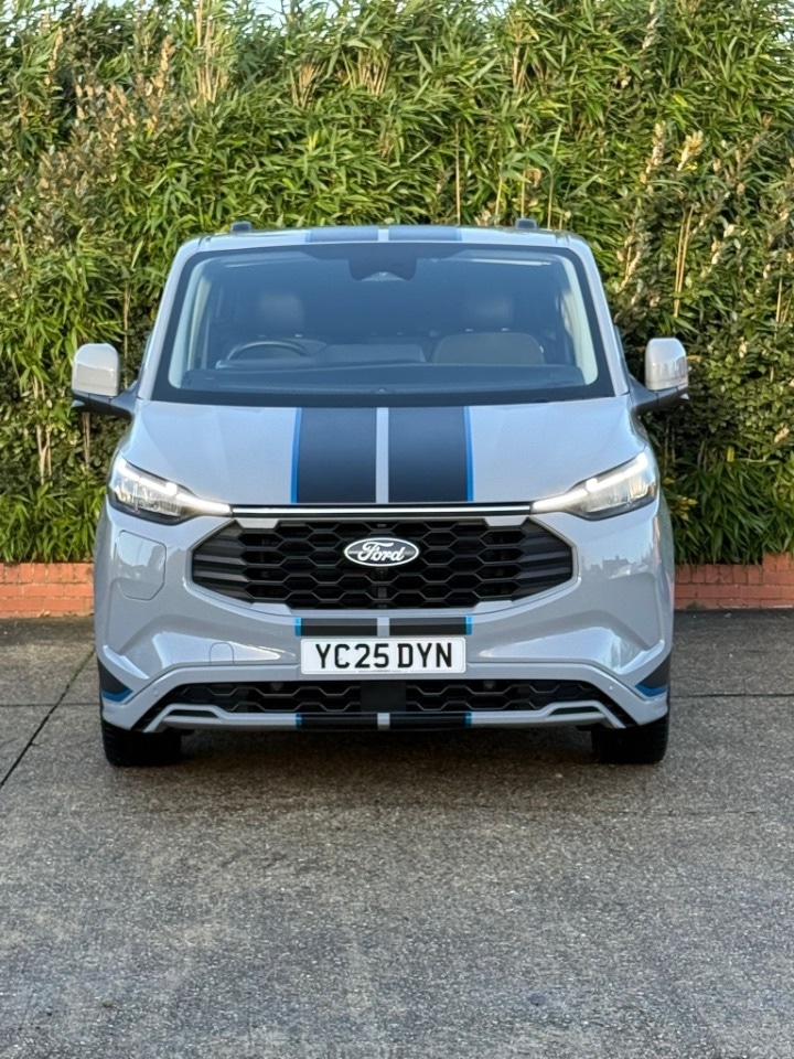 Used Ford Transit Custom 2025 for sale - 76895931: Photo 2