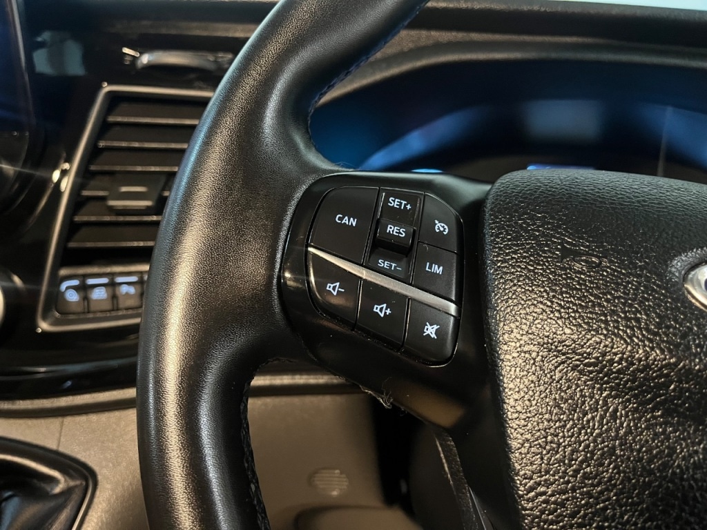 Used Ford Transit Custom 2023 for sale - 77301545: Photo 4