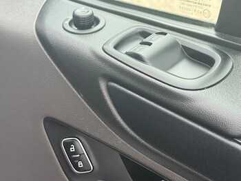 Used Ford Transit Custom 2023 for sale - 78002251: Photo