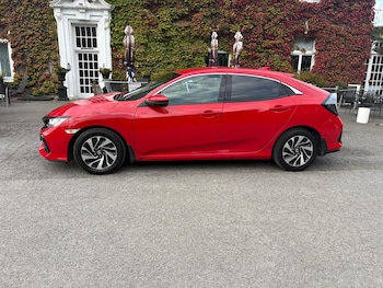Used Honda Civic 2017 for sale - 76724080: Photo