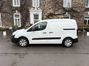 Used Peugeot Partner 2018 for sale - 76565587: Photo