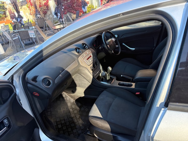 Used Ford Mondeo 2009 for sale - 76287373: Photo 8