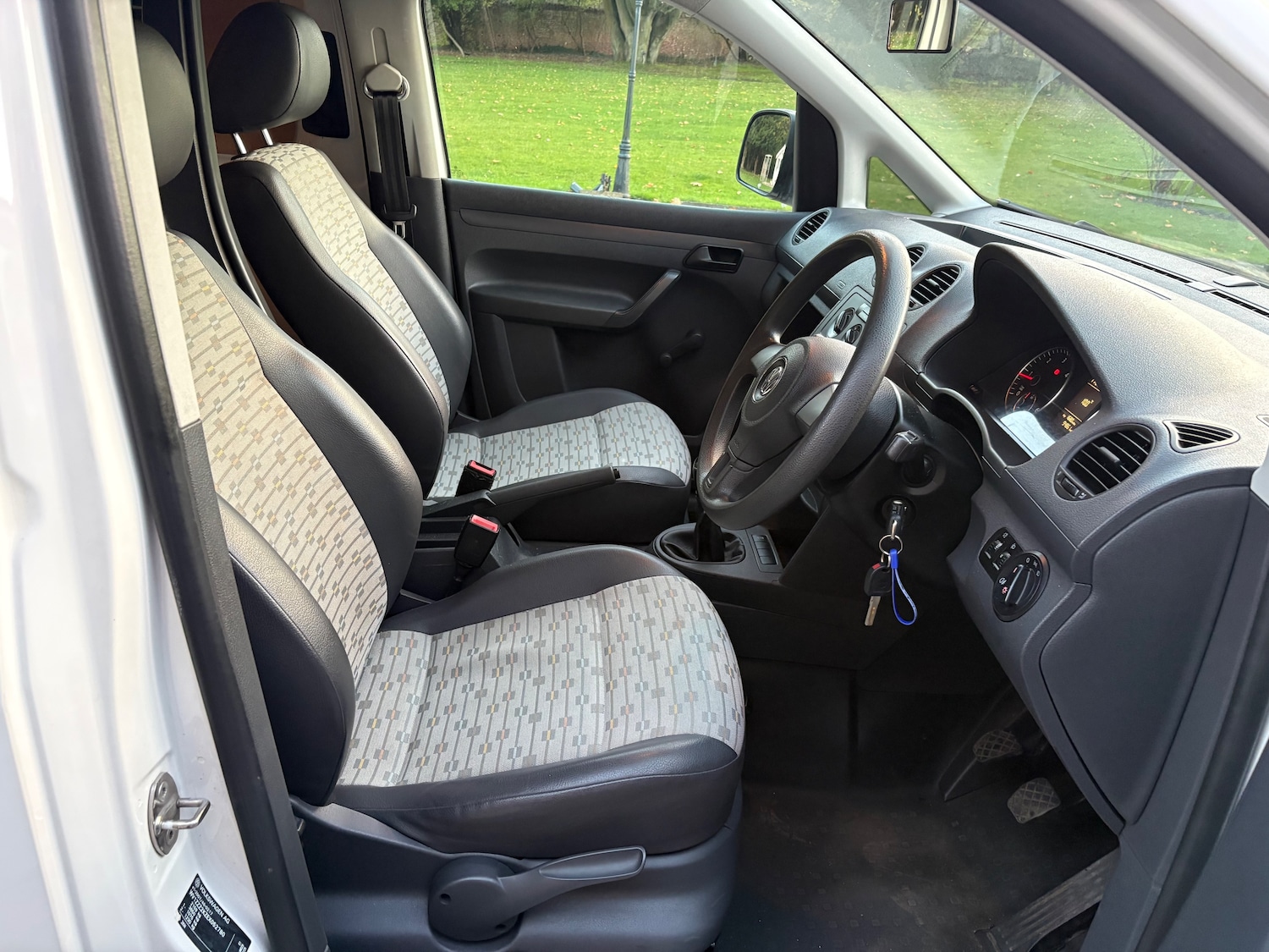 Used Volkswagen Caddy 2013 for sale - 77350499: Photo 6