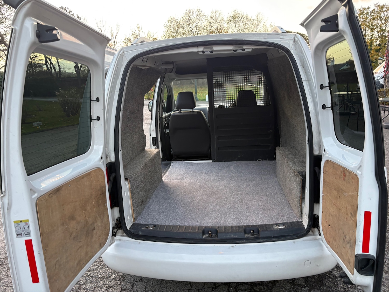 Used Volkswagen Caddy 2013 for sale - 77350499: Photo 9