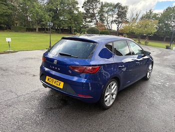 Used SEAT Leon 2019 for sale - 75948111: Photo