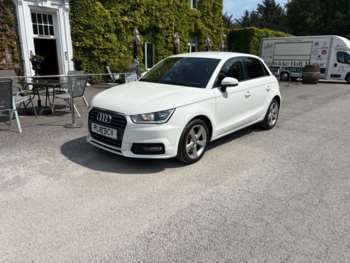 2016 (16) - 1.0 TFSI Sport 5dr