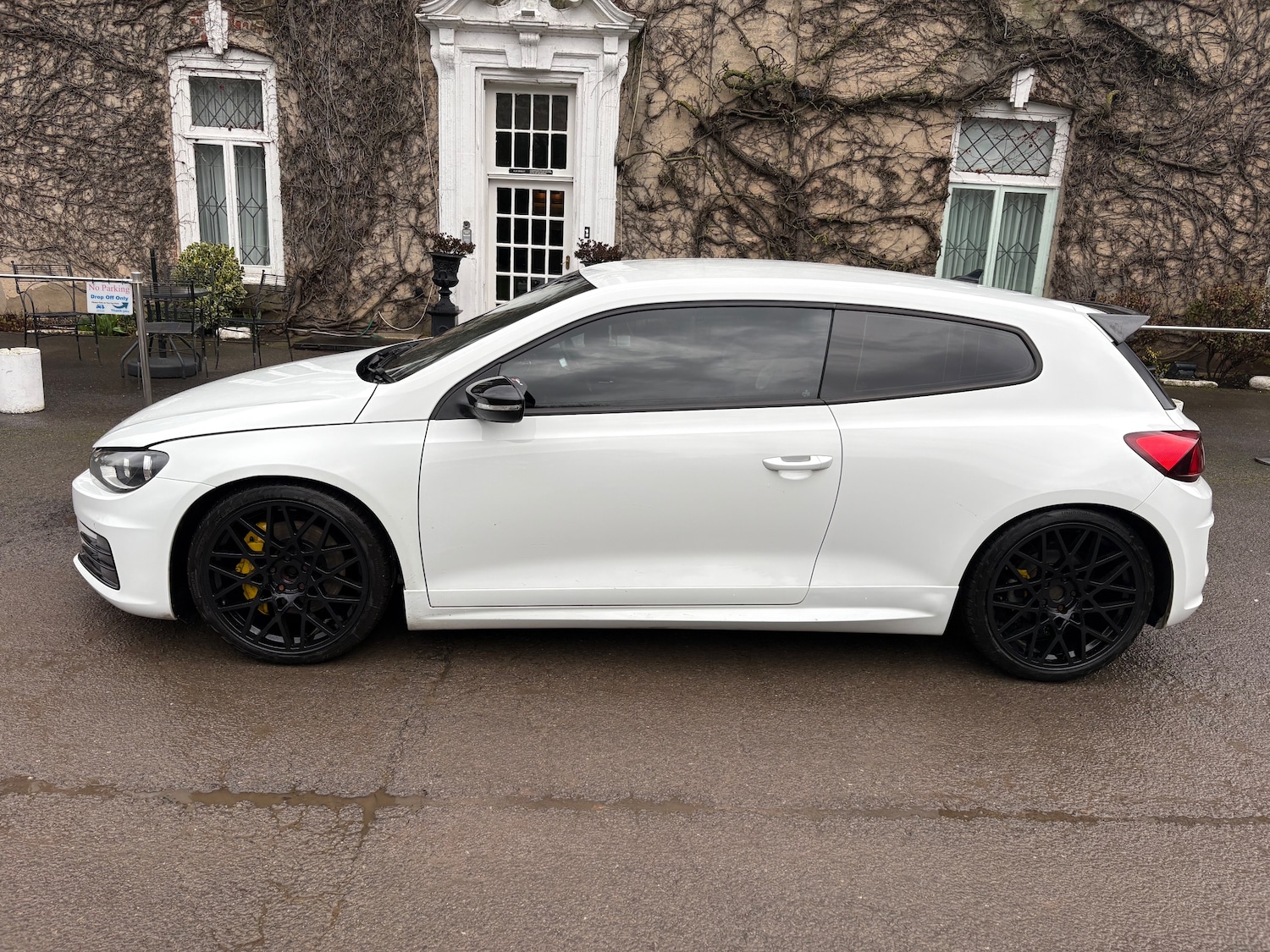 Used Volkswagen Scirocco 2014 for sale - 77676550: Photo 2