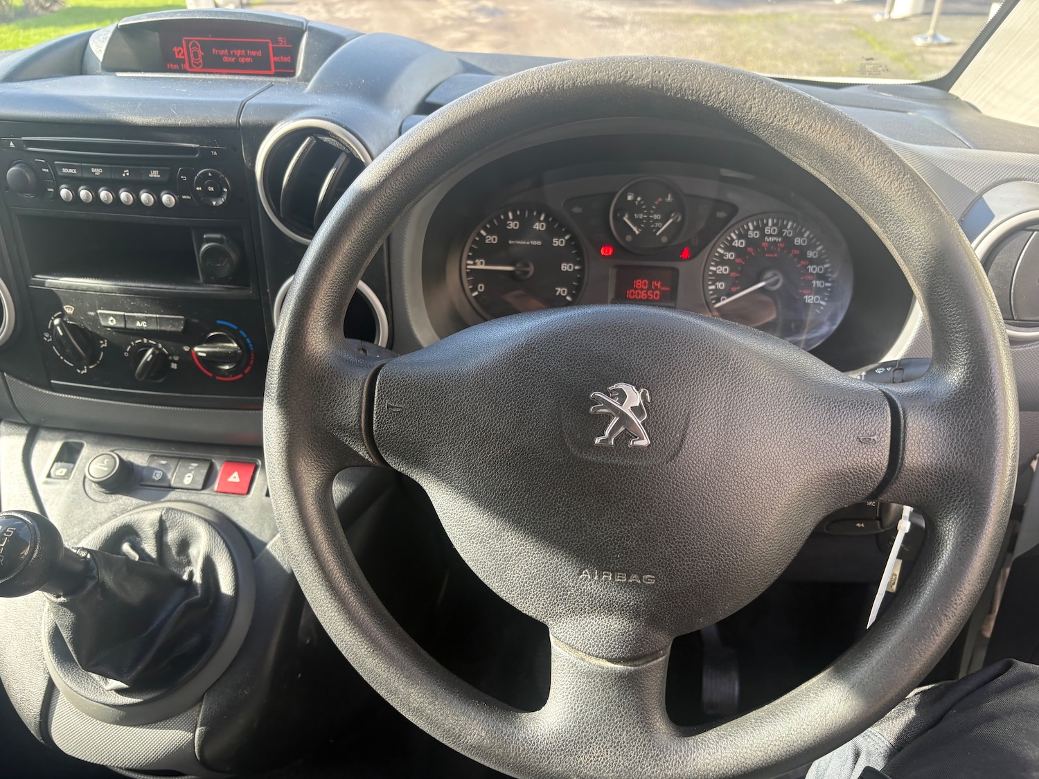 Used Peugeot Partner 2014 for sale - 77570946: Photo 12