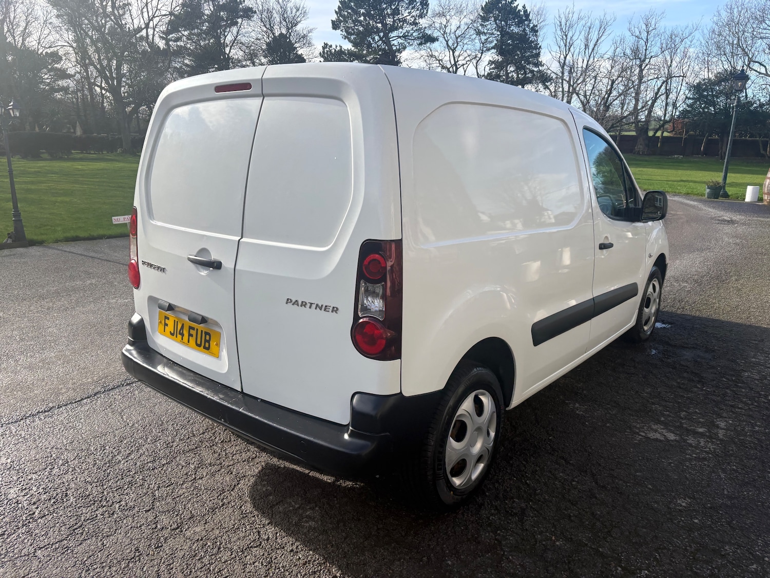 Used Peugeot Partner 2014 for sale - 77570946: Photo 4