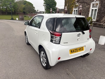 Used Toyota IQ 2009 for sale - 78526254: Photo