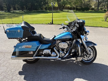 Used Harley-Davidson Touring undefined for sale - bike-78367446: Photo