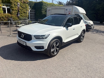 Used Volvo XC40 2018 for sale - 79284268: Photo