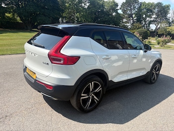 Used Volvo XC40 2018 for sale - 79284268: Photo