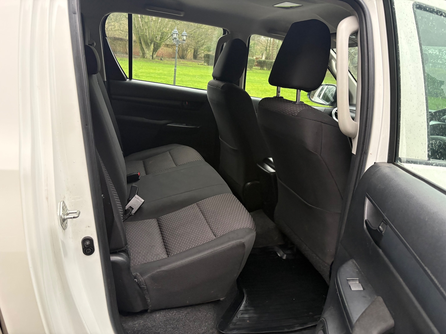 Used Toyota Hilux 2021 for sale - 77037515: Photo 7