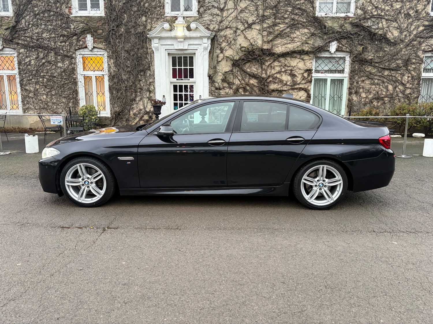 Used BMW 5 Series 2015 for sale - 77033585: Photo 2