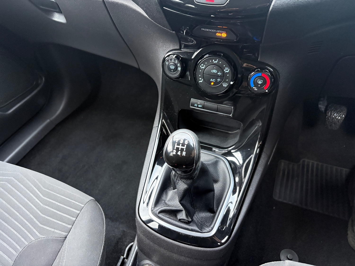 Used Ford Fiesta 2014 for sale - 76807772: Photo 12