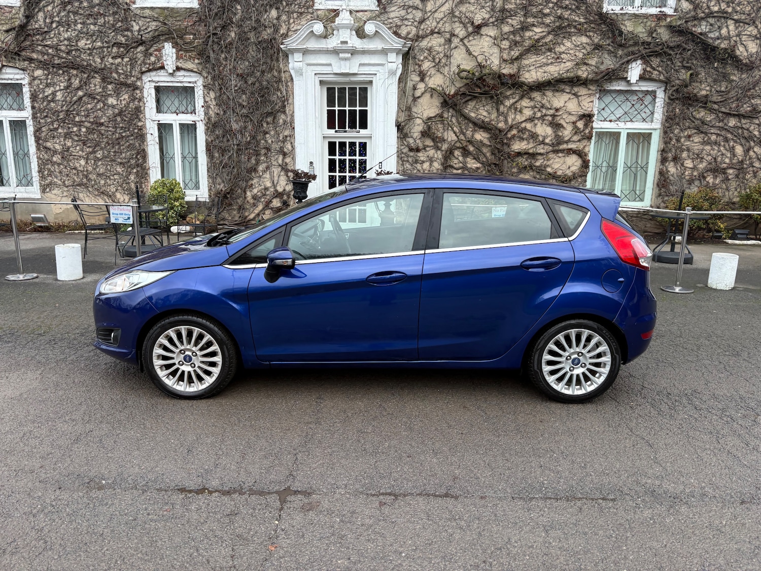 Used Ford Fiesta 2014 for sale - 76807772: Photo 2