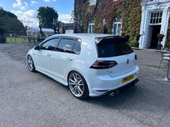 Used Volkswagen Golf 2015 for sale - 74910575: Photo