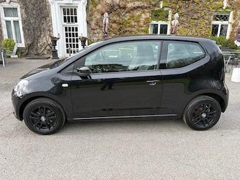 Used Volkswagen up! 2013 for sale - 78345444: Photo