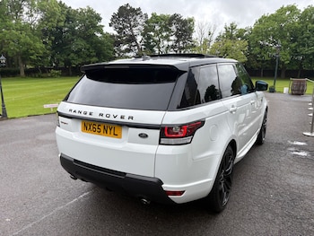Used Land Rover Range Rover Sport 2015 for sale - 78769846: Photo