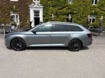 Used Skoda Superb 2018 for sale - 74974791: Photo