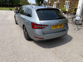 Used Skoda Superb 2018 for sale - 74974791: Photo