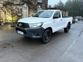 Toyota Hilux feature image