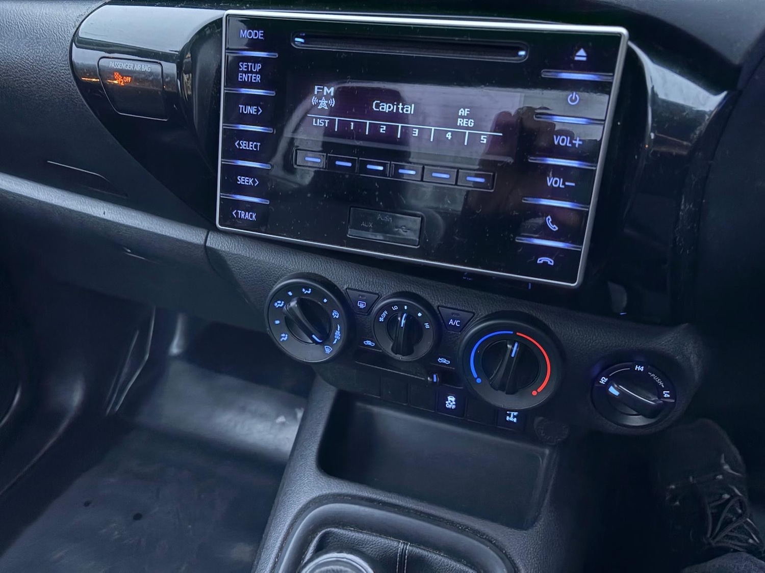 Used Toyota Hilux 2019 for sale - 76954545: Photo 7