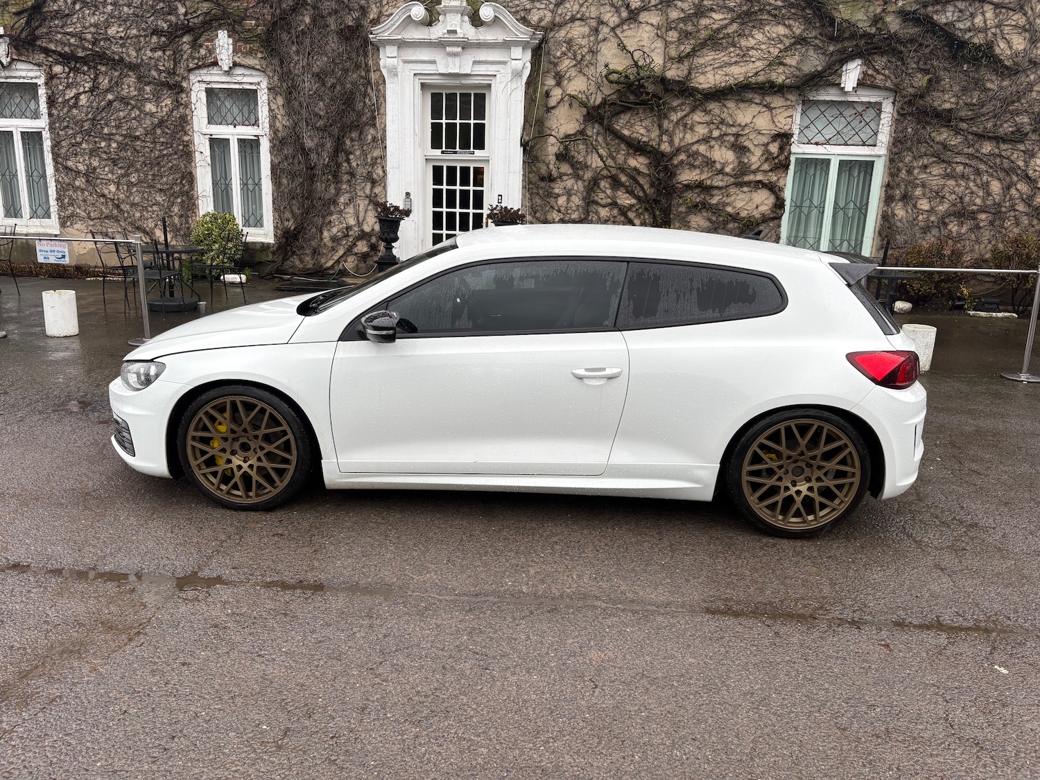 Used Volkswagen Scirocco 2014 for sale - 77529285: Photo 2