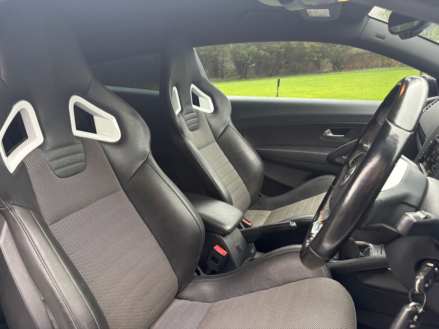 Used Volkswagen Scirocco 2014 for sale - 77529285: Photo 8