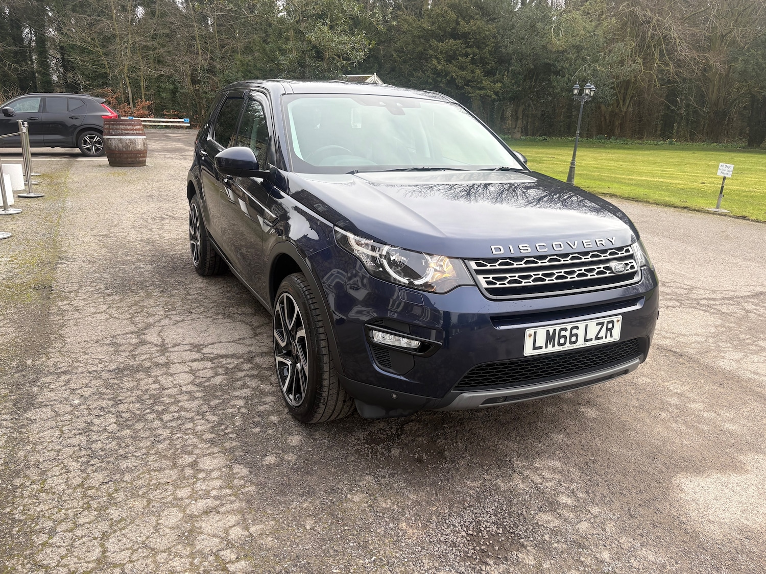 Used Land Rover Discovery Sport 2016 for sale - 77802539: Photo 5