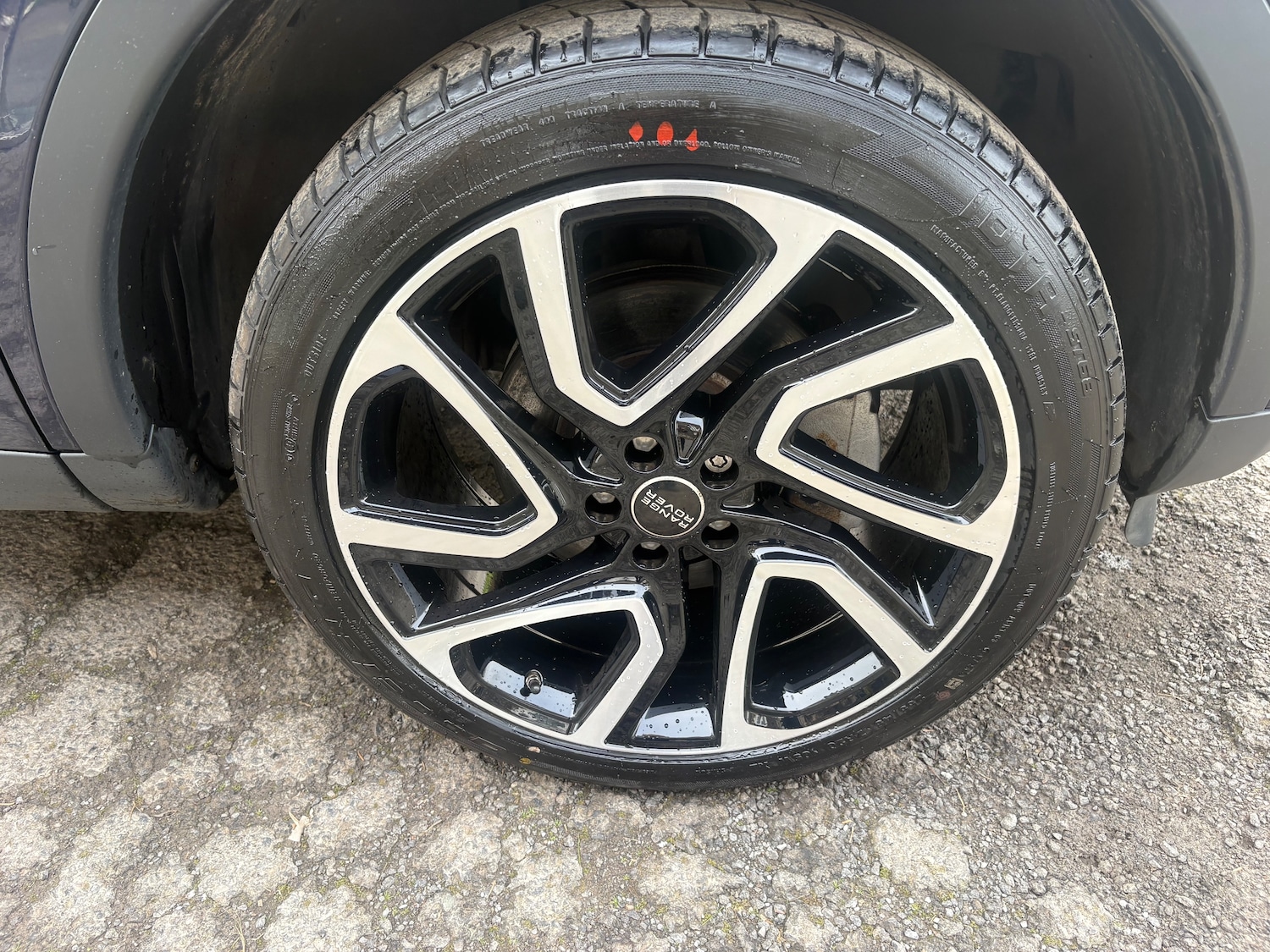 Used Land Rover Discovery Sport 2016 for sale - 77802539: Photo 6