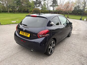 Used Peugeot 208 2016 for sale - 78409614: Photo